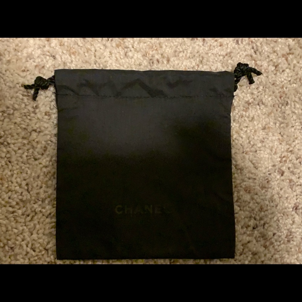 Chanel samples - Picture 4 of 4